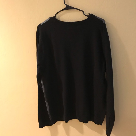 Patterned Sweater - Picture 2 of 3